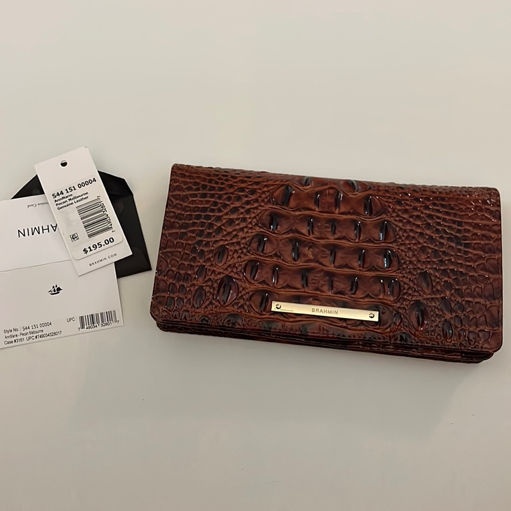 Brahmin AnnMarie wristlet in pecan Melbourne.